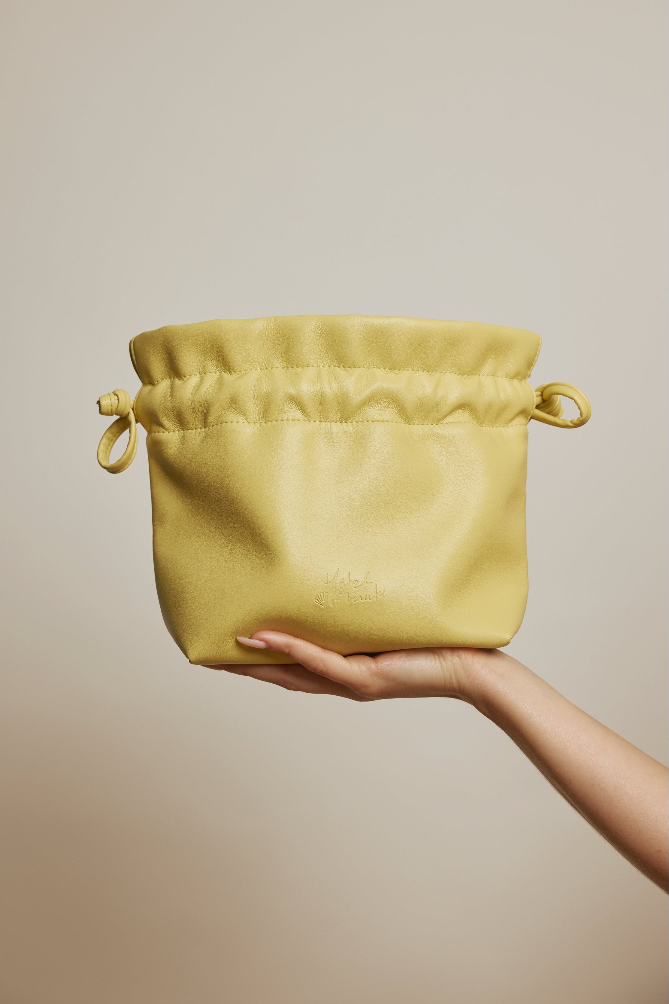 staycay beauty pouch