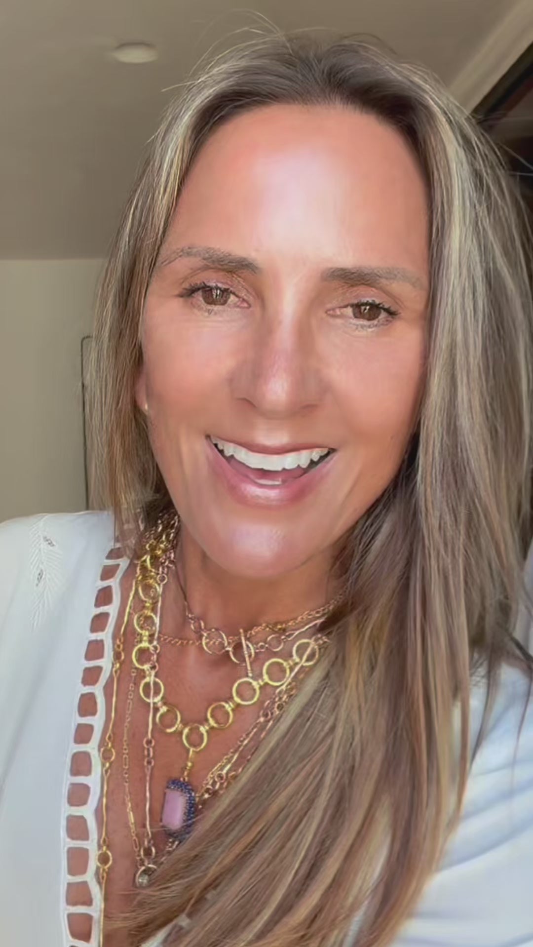 health retreat tinted glow serum