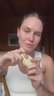 health retreat tinted glow serum